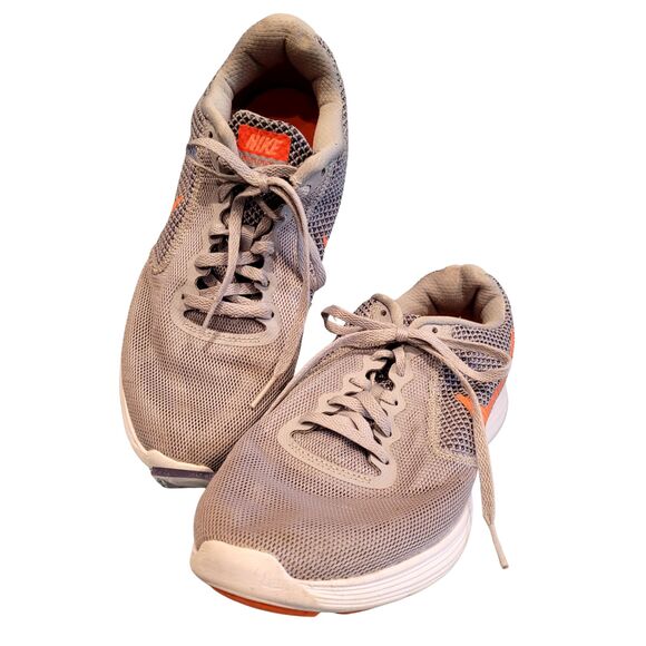 Nike Revolution 3 Women's Sneaker Tennis Shoe Track Running Shoes - Picture 1 of 8